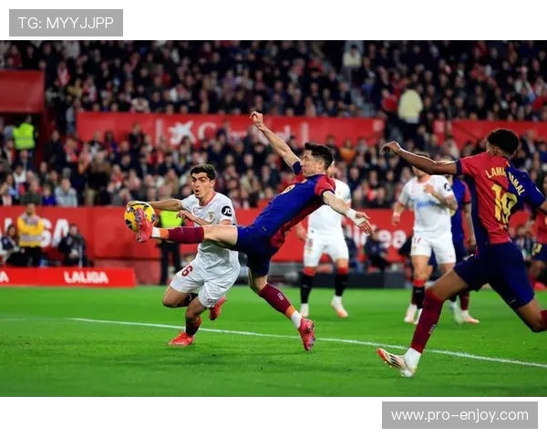 西班牙最贵U21阵容出炉亚马尔领衔巴萨皇马年轻核心闪耀 西班牙最贵U21阵容出炉亚马尔领衔巴萨皇马年轻核心闪耀