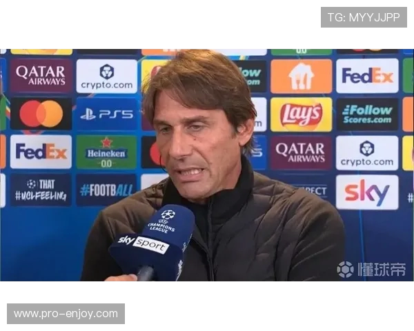 孔蒂谈引援:欧战压力迫使我们引进过多球员 九人过多我不认同 孔蒂谈引援:欧战压力迫使我们引进过多球员 九人过多我不认同