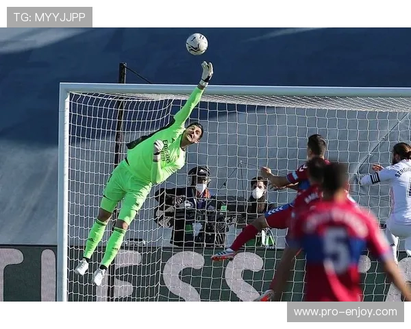 皇马一月曾欲引进埃尔切天才门多萨因重视不足最终错失良机 皇马一月曾欲引进埃尔切天才门多萨因重视不足最终错失良机