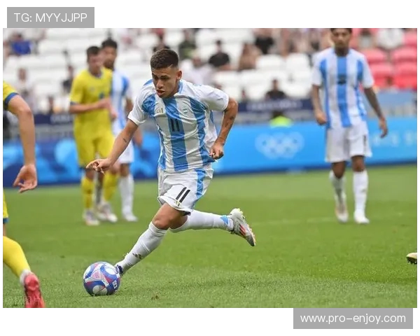 若埃切韦里出场不足药厂半数比赛曼城或冬窗召回打造核心体系